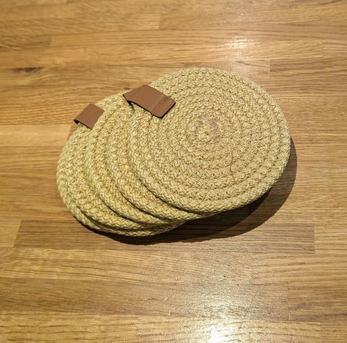 Set placemats or 6 - set,